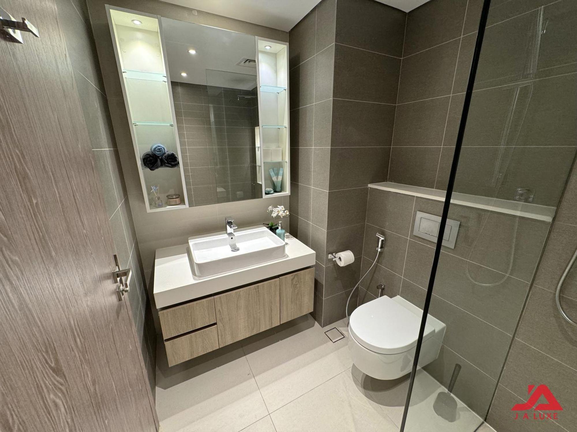 Cozy Sea View Apt In Liv Residence Tower, Dubai Marina Cozy Marina & Sea View Apt In Bay Central Tower With Modern Gym & Pool, Steps To Jbr Beach & Metro 외부 사진